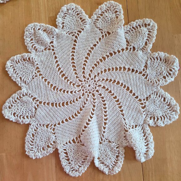 5 Ea. Handmade Dollies - Picture 4 of 5